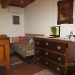 Molnarporta *